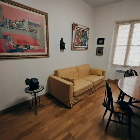 Apartment Riccardo Apartments, By Short Holidays