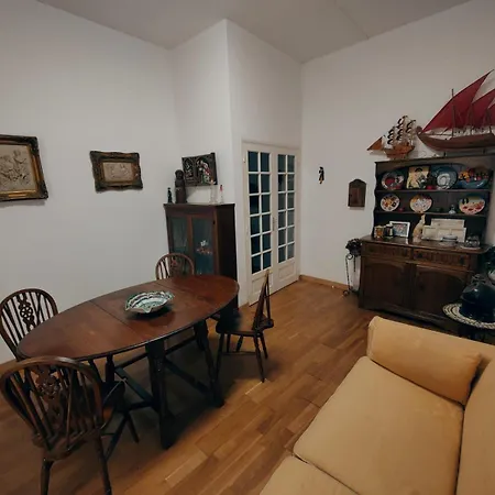 Apartment Riccardo Apartments, By Short Holidays